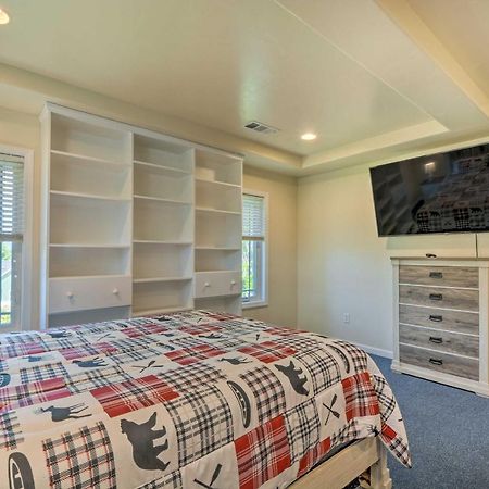 Charming Medford Getaway About 4 Miles To Downtown!别墅 外观 照片