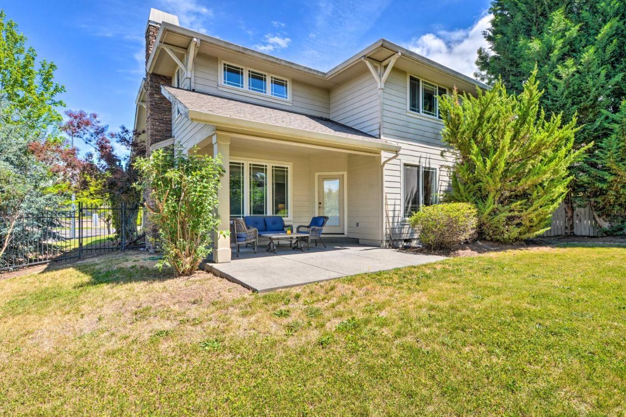 Charming Medford Getaway About 4 Miles To Downtown!别墅 外观 照片