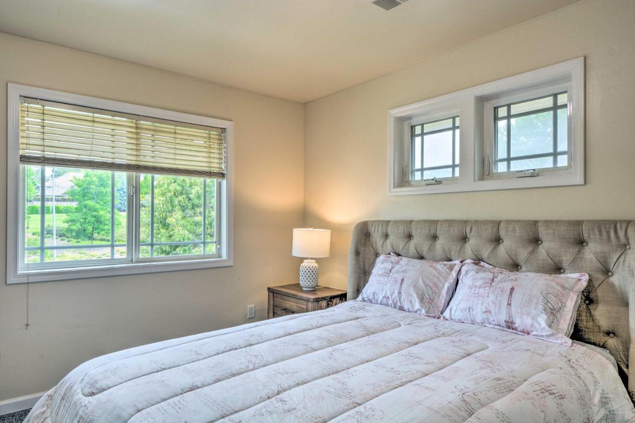 Charming Medford Getaway About 4 Miles To Downtown!别墅 外观 照片