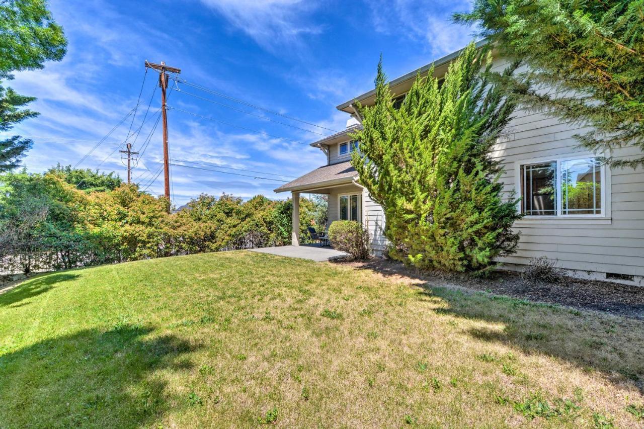 Charming Medford Getaway About 4 Miles To Downtown!别墅 外观 照片